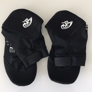 Vincere sand socks for beach volleyball